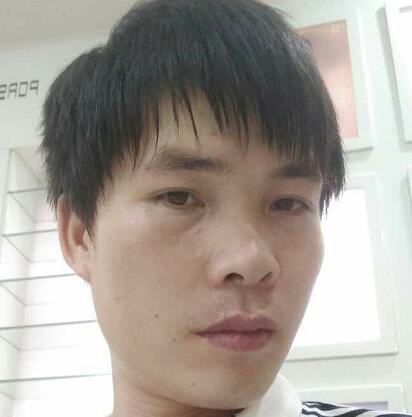 有C1驾照4年车龄想找兼职懂电脑办公