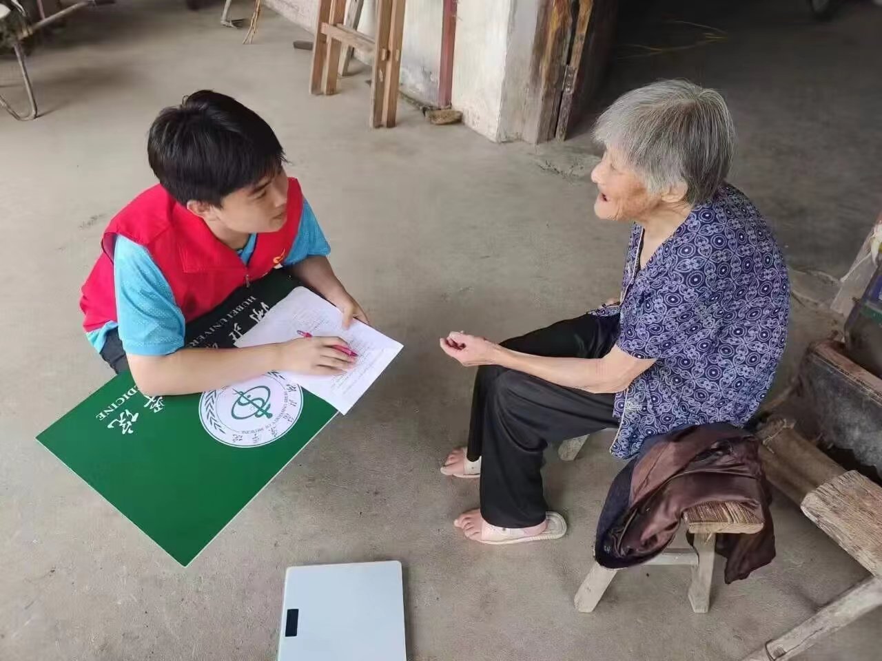 ��Ұ�������ʵ����������������г��ٰ��أ����������й�����