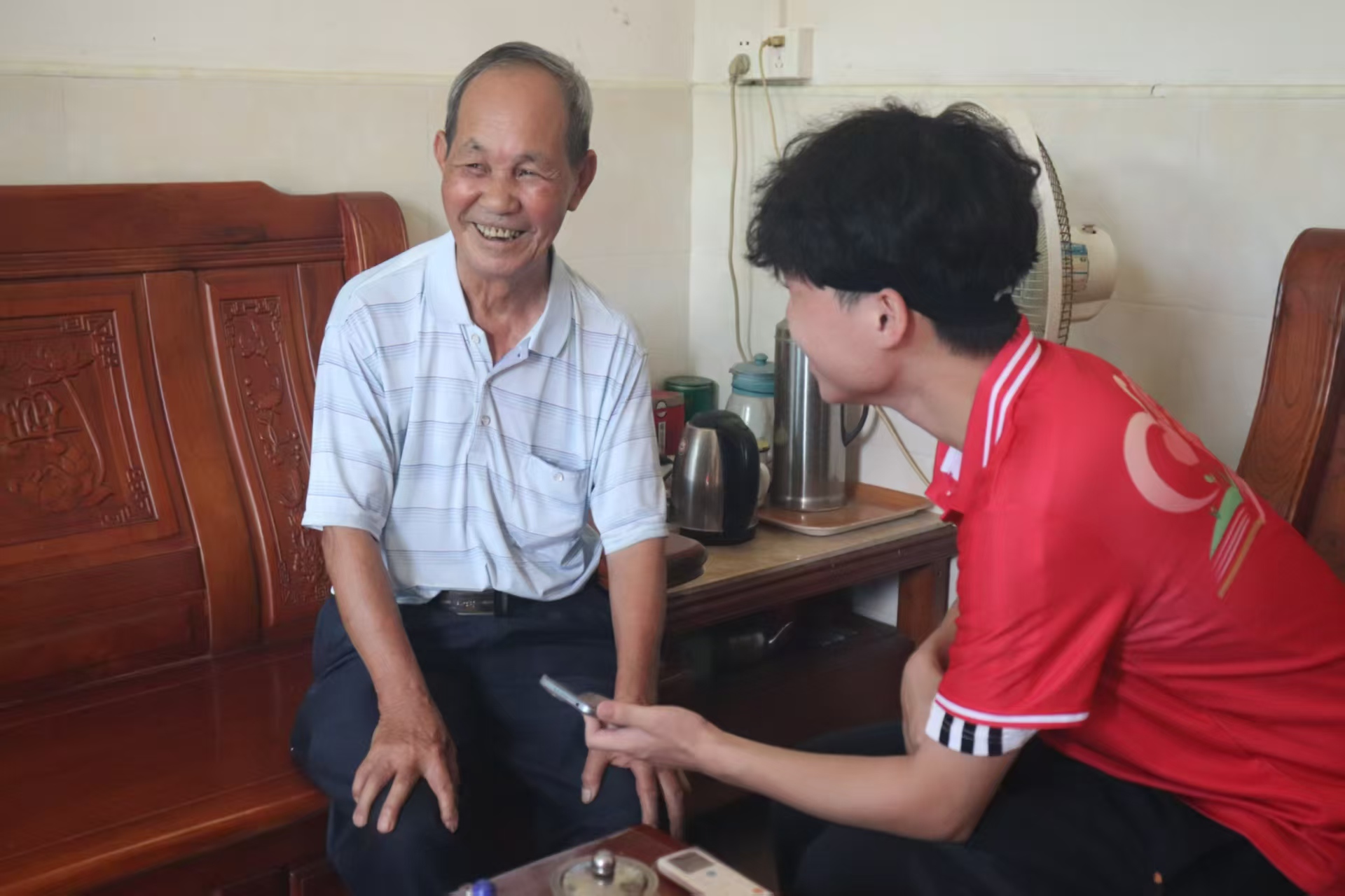 ��ʦ���Զ���ѧԺѧ�ӣ�AI�����������磬�ഺ������������
