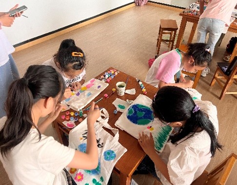 �Ӻ���ѧ�������£������С�ʵ�����߽�����Сѧ��չ���ܼ��ſ��ջ