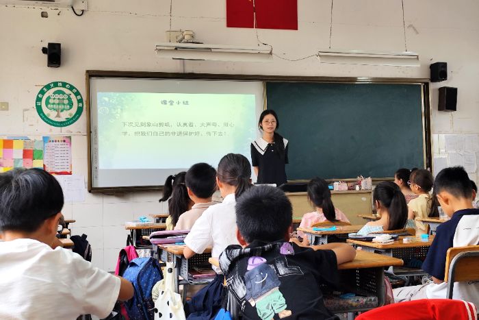 ̽�������Ļ�����ȼ��ѧ���롪��������ѧУ����Ӫ�����վ��ʻع�