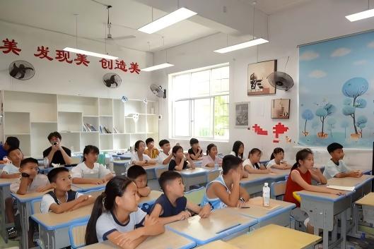 图2 黄溪口镇中心小学防核课(拍摄于2026年7月29日,湖南省怀化市黄溪口镇中心小学)