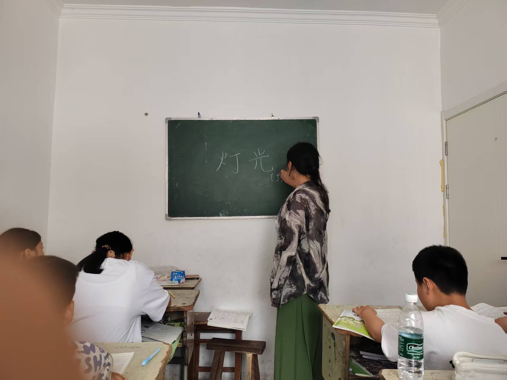 ��ѧ�ǻ���������ã�һ����Խǧ�������Ի�