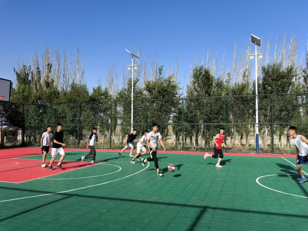 ��ε�ν�����ʵ�������ֲ�˹̹��ٰ����������������Ž���ƪ�� ��˹̹�����꾡�Է绪