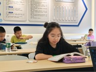 ˫��ĳɳ������а��ﺢ����־Ը�ߵĽ�������