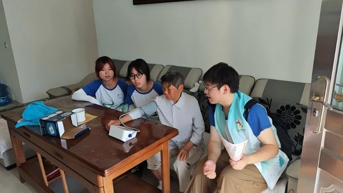 �߷��뻧�����ǣ���ʦ�캽������
